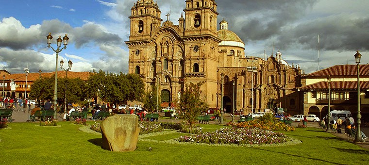 cuzco plaza central